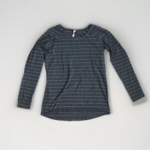 LULULEMON WOMENS T SHIRT GRAY STRIPED LONG SLEEVE PULLOVER 6